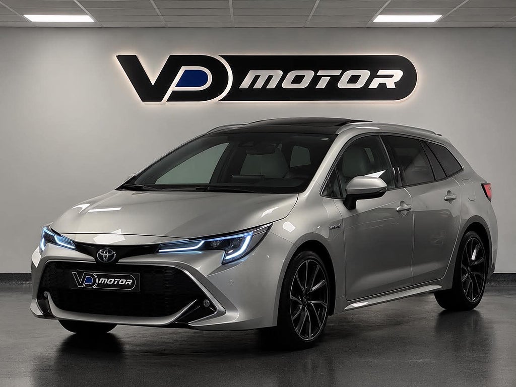 Toyota Corolla Touring Sports Hybrid GR-S Plus Pano Navi 184hk