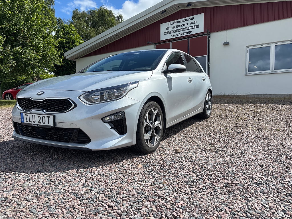 Kia Ceed 1.4 T-GDI DCT Advance Plus Euro 6
