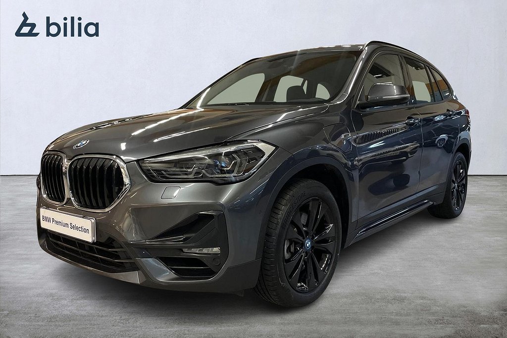 BMW X1 xDrive25e Sport line 18" HUD Kamera Keyless Drag Navi