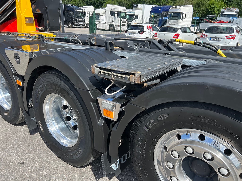 Volvo FM13 460 8x4*4 Kranväxlare Palfinger Kran & Jibb