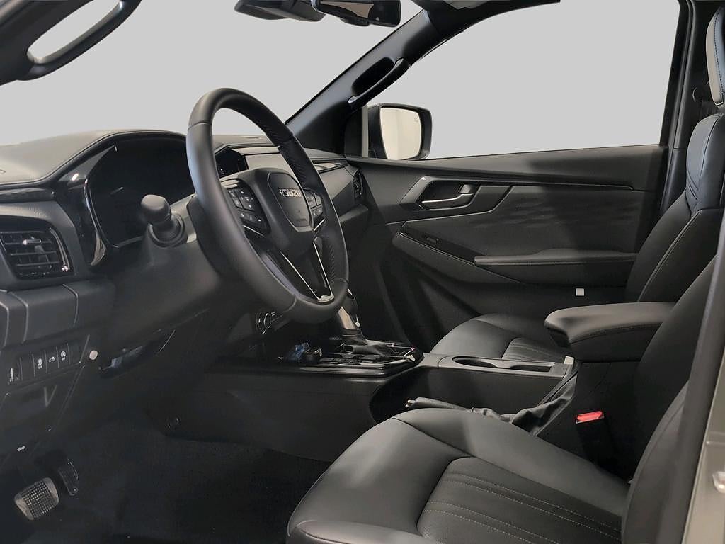 Isuzu D-Max Facelift 2026 DC XRX CNG