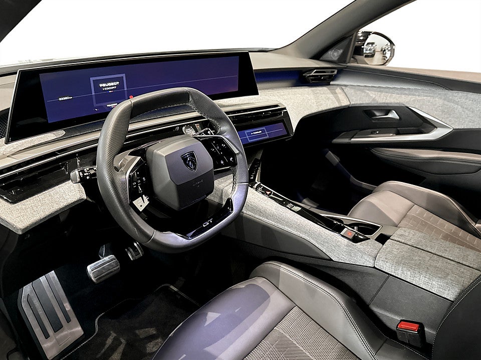 Bild på Peugeot 5008 GT Hybrid 145hk Aut 7-SITS B-KAMERA CARPLAY