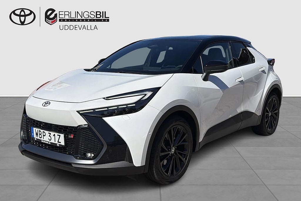 Toyota C-HR 2.0 HYBRID AWD-i GR-SPORT BI-TONE / 360 / JBL / V-HJUL