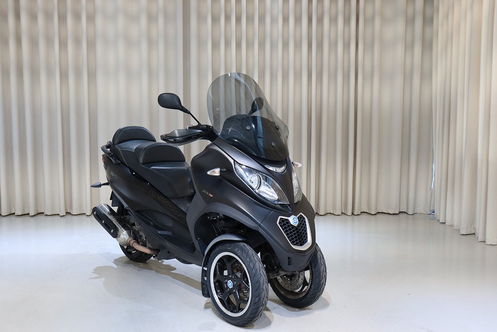 Piaggio MP3 500 0.5 CVT 41HK Ny-Servad Nya Däck