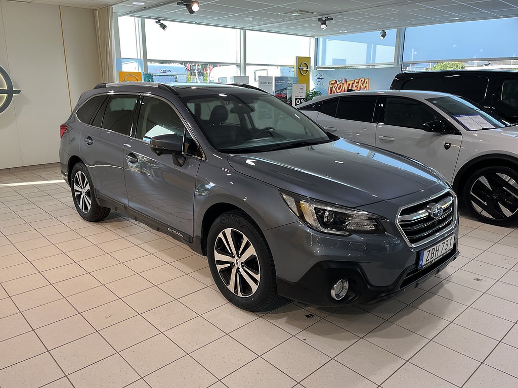 Subaru Outback Summit Aut drag taklucka Nav nyservad skinn nya däck