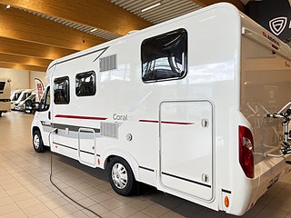 Husbil-halvintegrerad Adria CORAL 600 SL 5 av 13