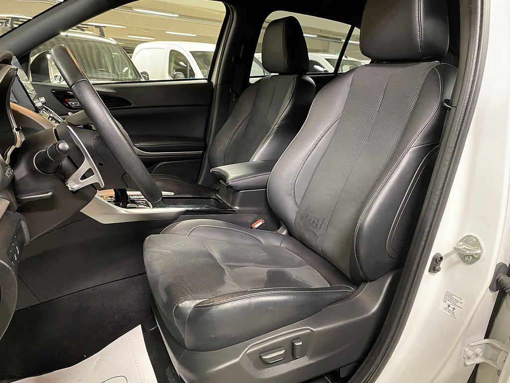 Bild på Mitsubishi Eclipse Cross Fleet 2.4 PHEV 188hk Aut AWD - B-KAMERA, CARPLAY