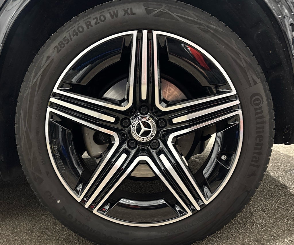 Mercedes-Benz GLC 220 d 4MATIC AMG Värmare 20tum Advance paket - bild 5