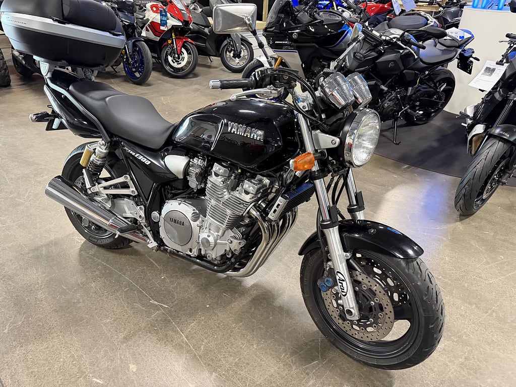 Yamaha XJR1300 i mycket fint skick få ägare 
