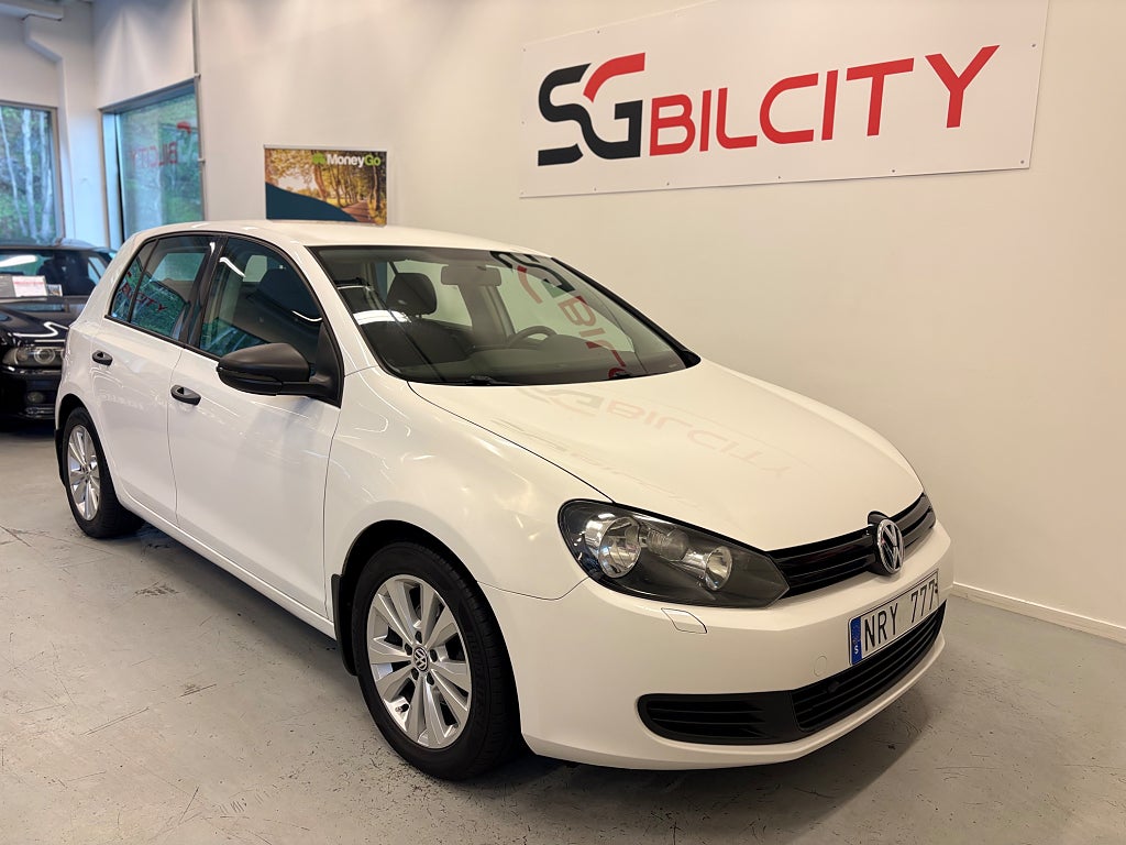 Volkswagen Golf 5-DÖRRAR 1.6 TDI 105hk  DPF BMT MASTERS   0% RÄNTA