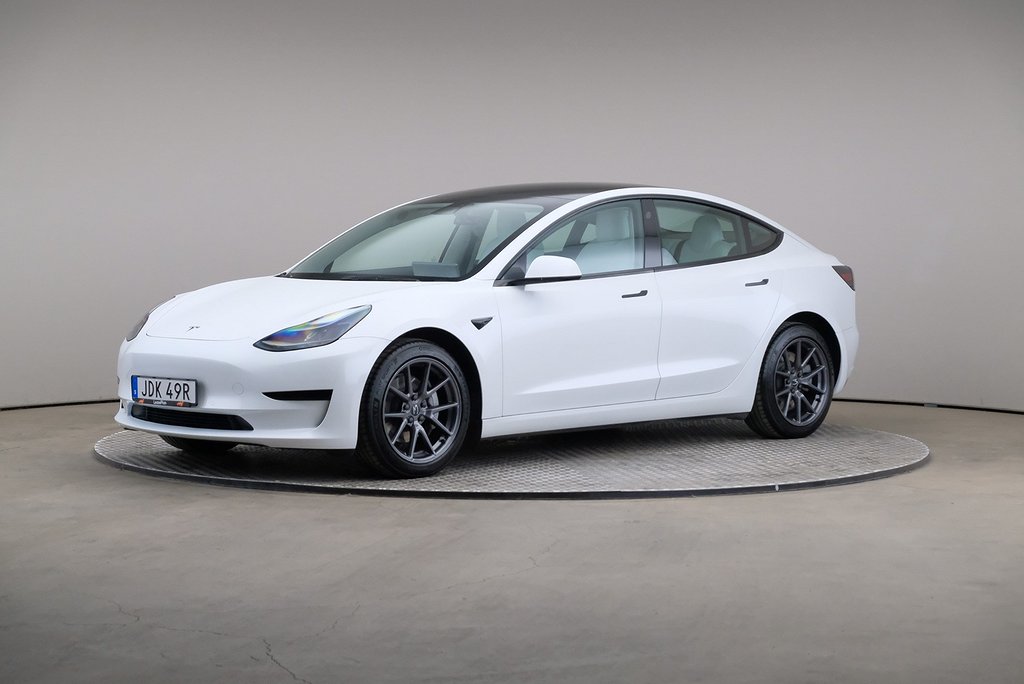 Tesla Model 3 Standard Range Plus Rwd