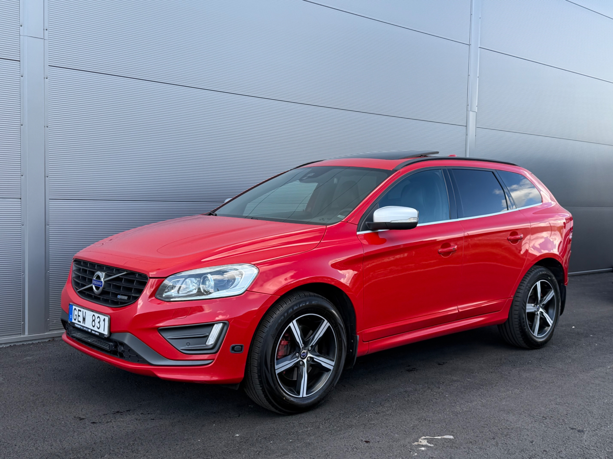 Volvo XC60 2018, bild 2/10