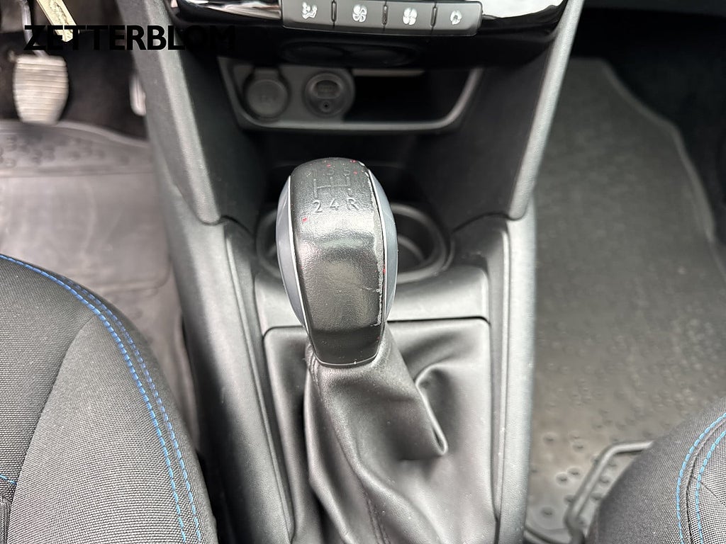Halvkombi Peugeot 208 14 av 15