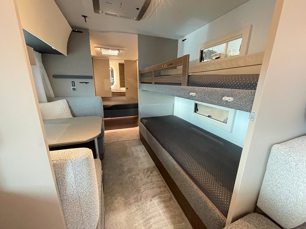 Adria Alpina 903 HT / AC / Barnkammare / ALDE / Markis-tält - Adria
