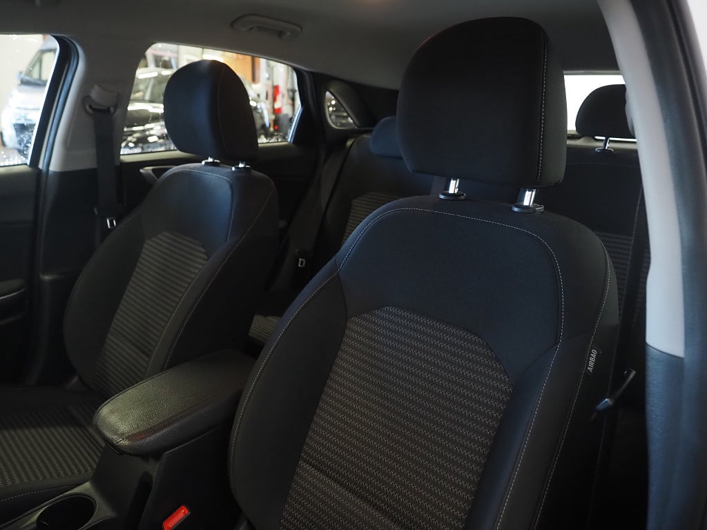 Kia Ceed 1.0 T-GDI 120hk Action Backkamera Leasebar
