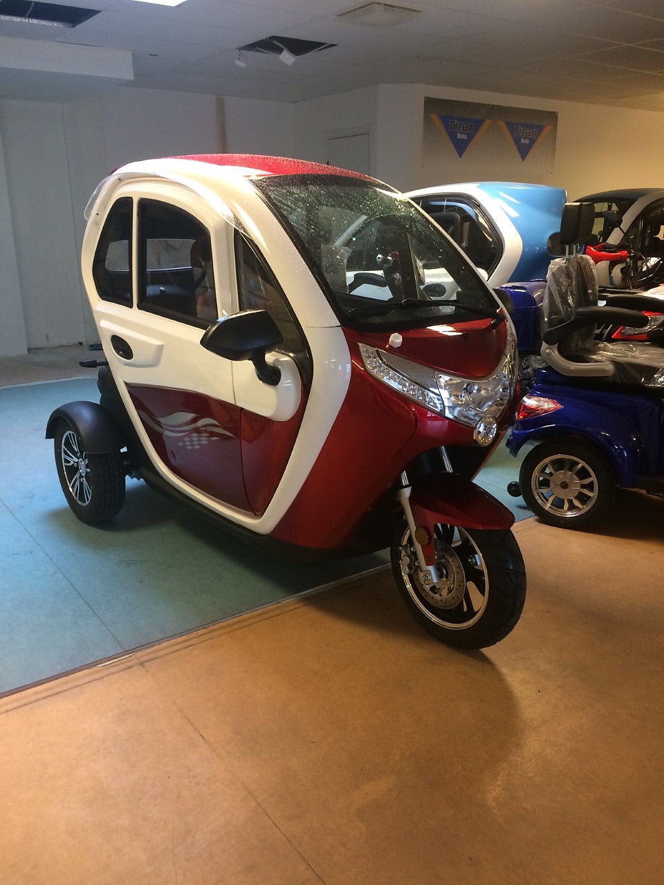 Titan R2 KLASS 2 KÖRKORTSFRI! 