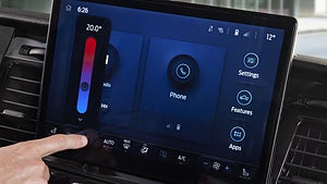 Infotainsystemet på Ford E-Transit. Foto: Ford 