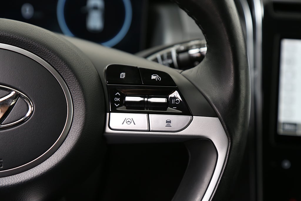 Hyundai Tucson 1,6 T-GDI MHEV 150hk Essential Aut Navi Kamera CarPlay 2023