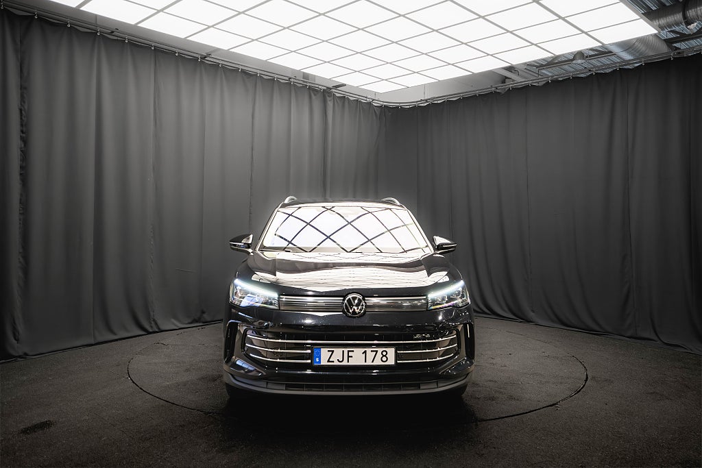 Volkswagen Tiguan TDI 4M D-VÄRMARE DRAG KAMERA COCKPIT 1-ÄGARE MOMS