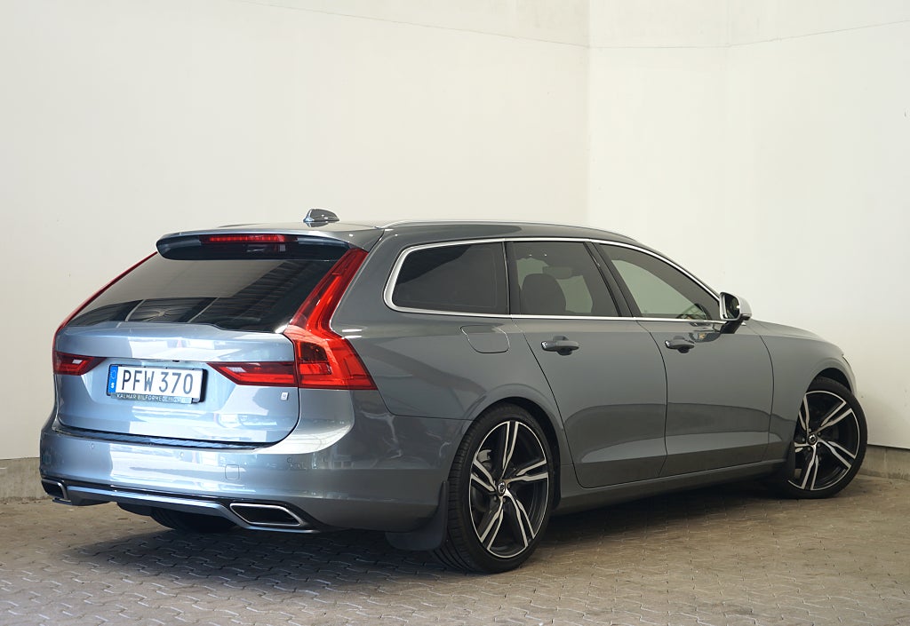 Volvo V90 D4 Automat R-Design B-kamera Dragkrok 190hk