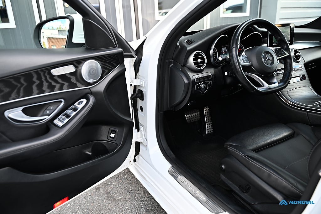 Mercedes-Benz C 220d