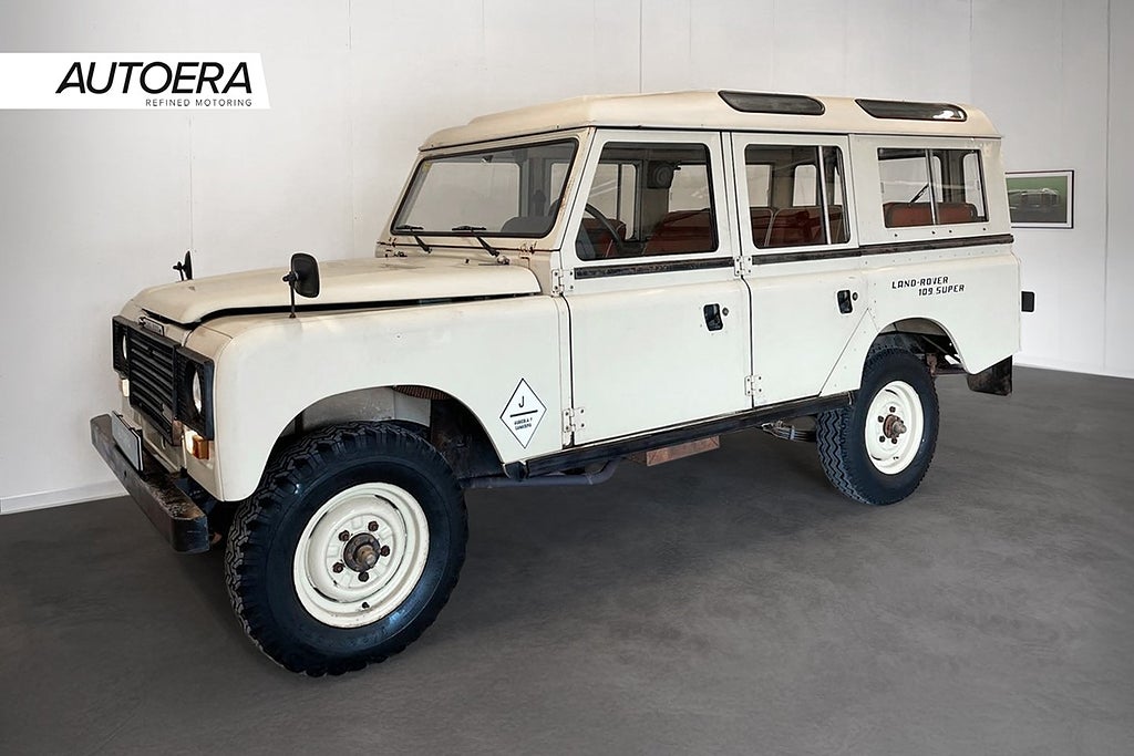 Land Rover Series III Santana 109