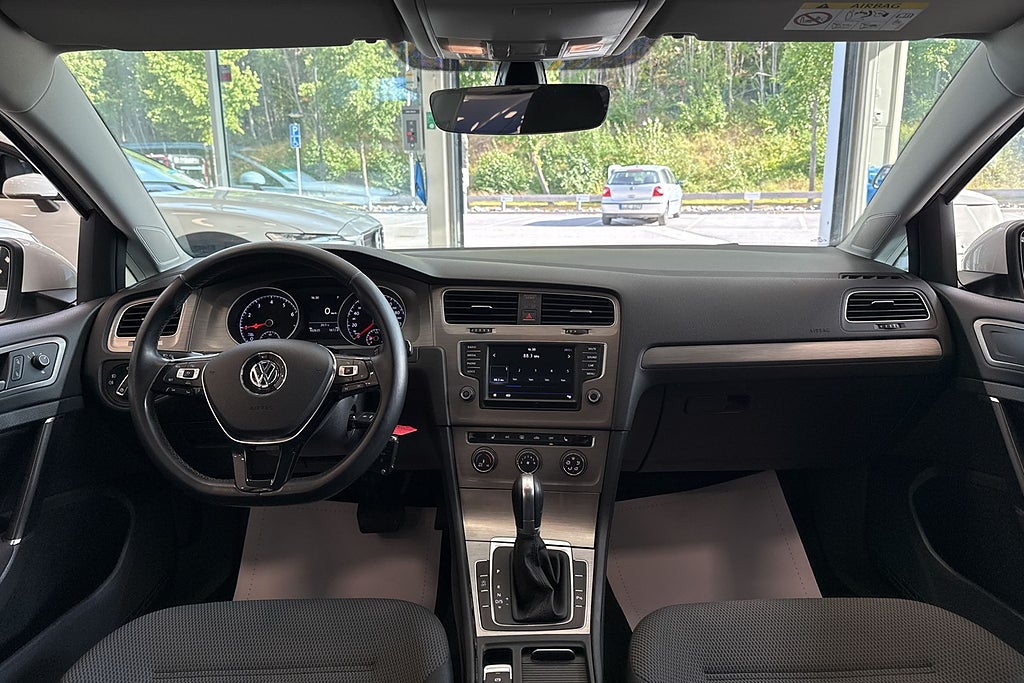 Volkswagen Golf Sportscombi 1.2 TSI Adaptiv/CarPlay/P-Sensorer