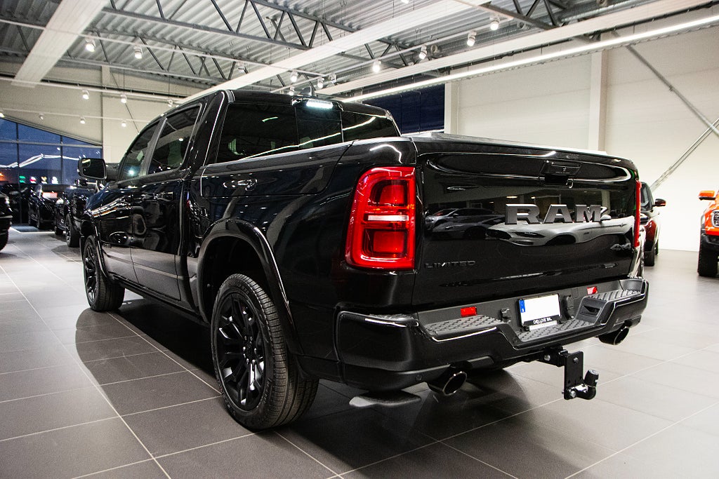 Dodge RAM 1500 Limited E85 LÅG SKATT 548 hk Rambox Night Edition