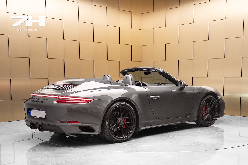 Porsche 911 991 Carrera 4 GTS Cabriolet / Kamera / BOSE