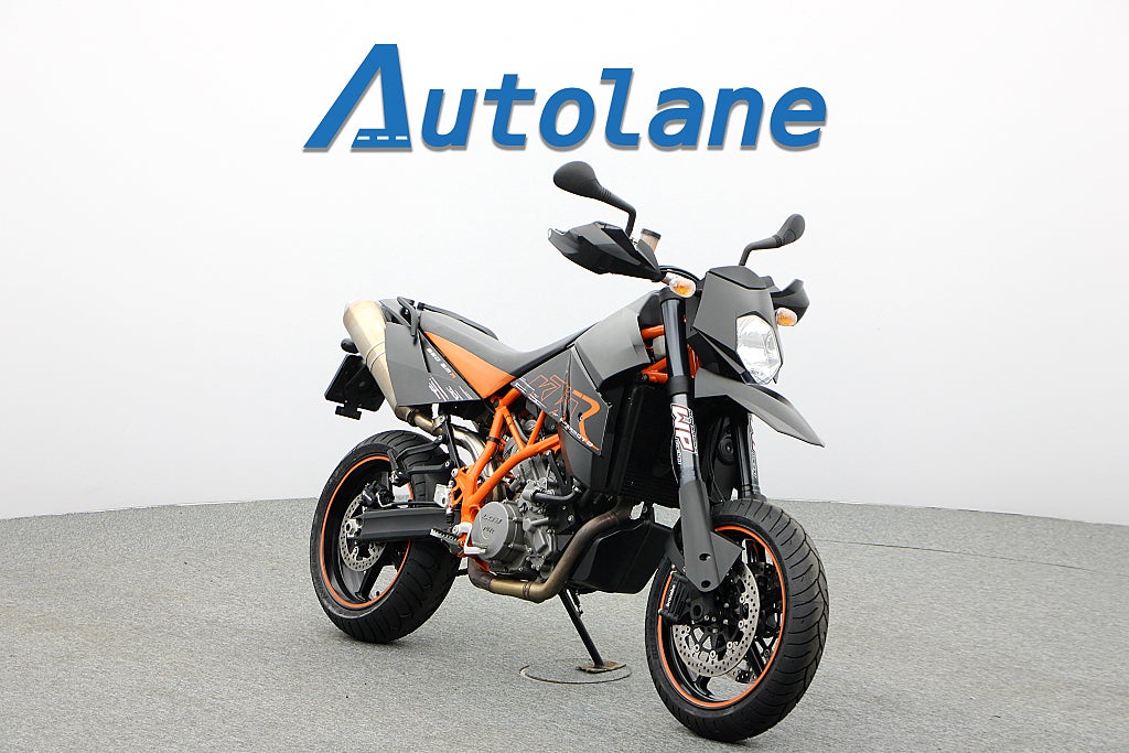 KTM 950 Supermoto* Nya däck fram & Bak 