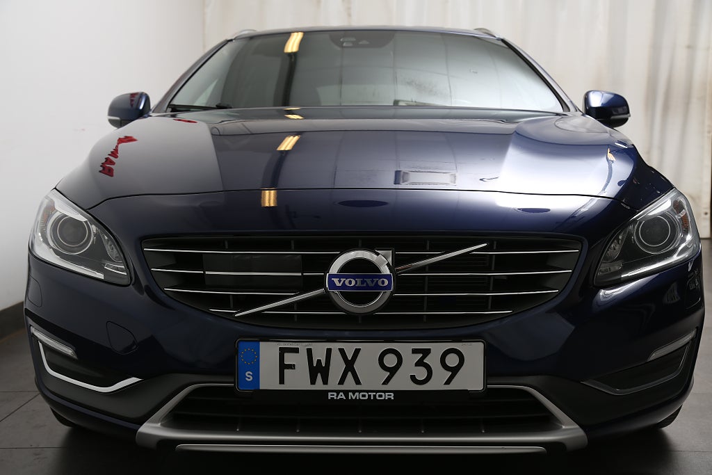 Volvo V60 D4 181hk Ocean Race Business E AWD Aut Skinn Drag 2015