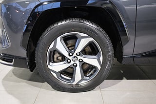 SUV Toyota RAV4 7 av 22
