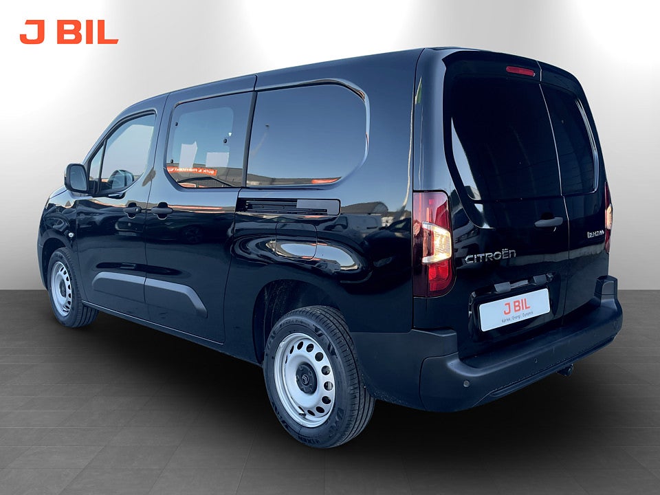 Bild på Citroën Berlingo Crew Cab 130hk Aut - EDITION! SERVICE & V-HJUL INGÅR!