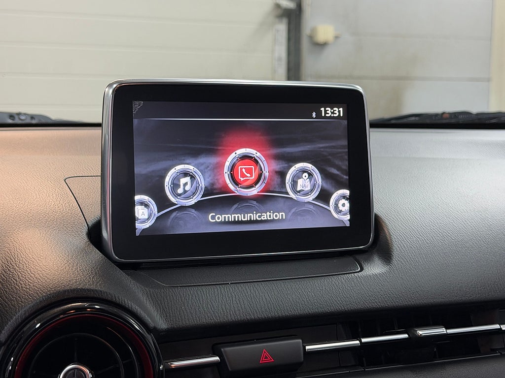 Mazda CX-3 2.0 SKYACTIV-G 120hk Optimum Navi Kamera Skinn 2015