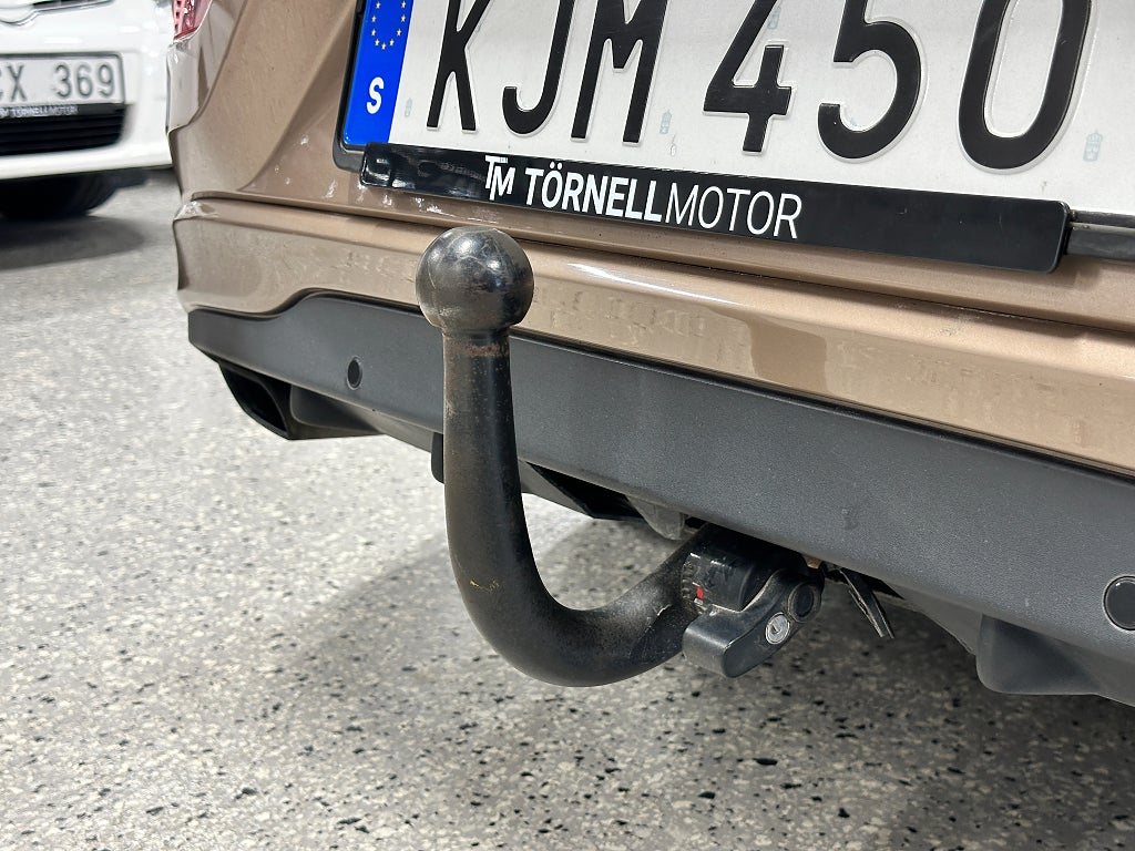 Volvo V40 D2 Euro 5 Nybesiktigad Panorama Välservad Dragkrok PAP
