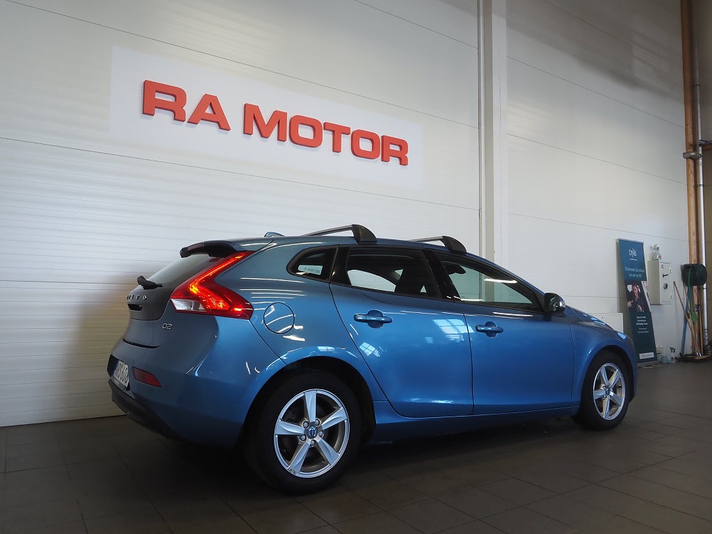 Volvo V40 D2 115hk Your Kinetic | D-värm | 2015