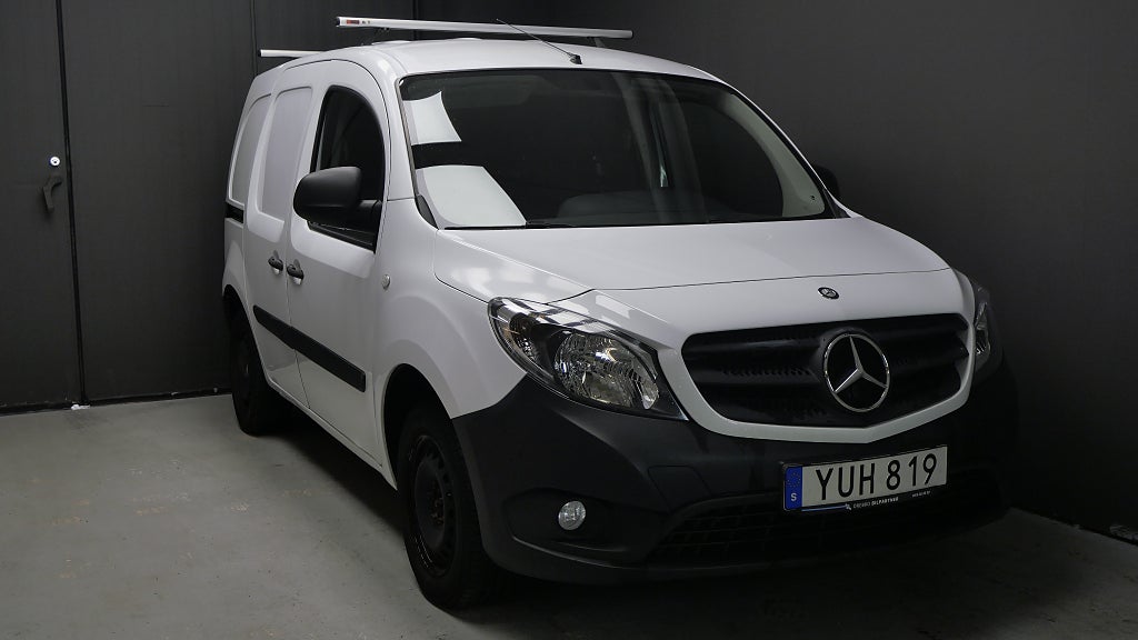 Mercedes-Benz Citan 109 CDI 3sits Värmare Drag 5400mil SÅLD