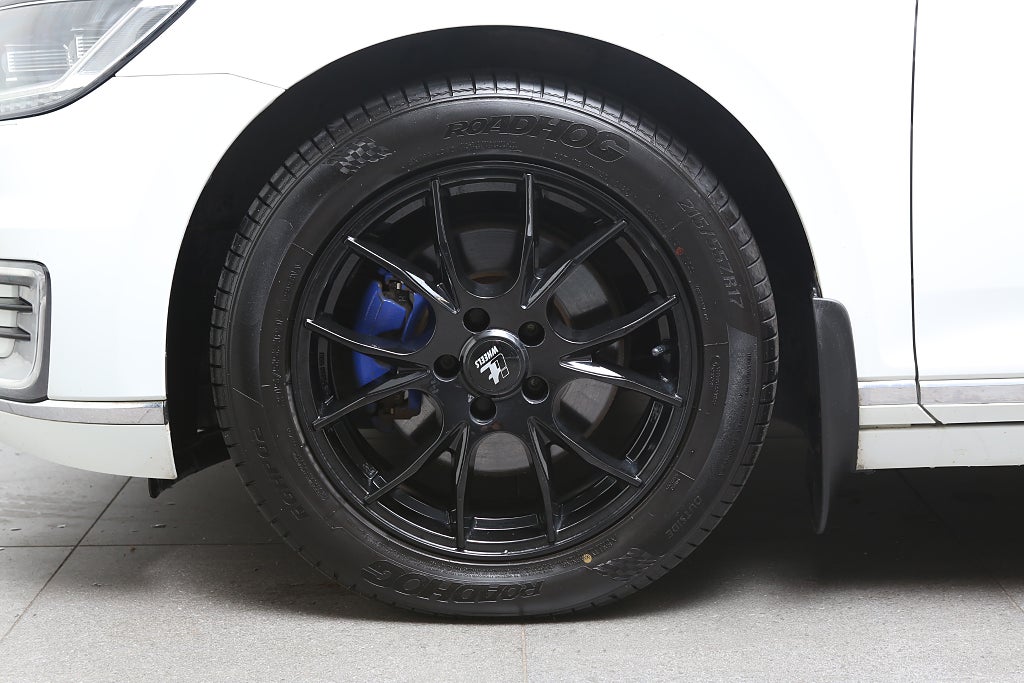 Volkswagen Passat GTE 1,4 TSI 218hk Plug-in DSG Variant Drag 2017