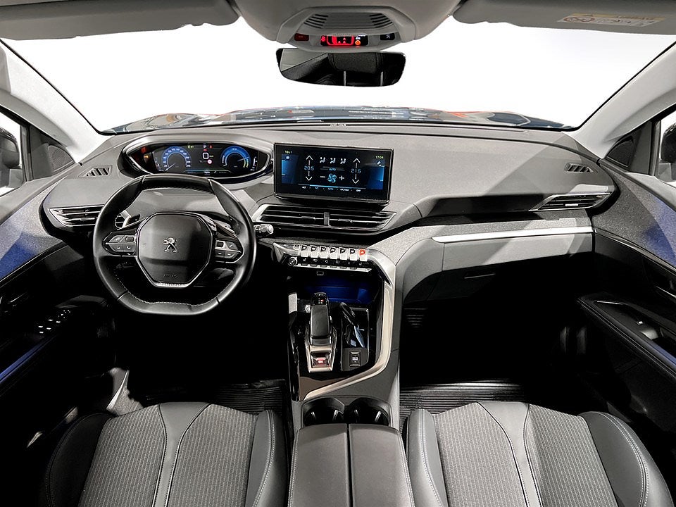 Bild på Peugeot 3008 Allure PHEV 225hk Aut - CARPLAY,B-KAMERA,KEYLESS