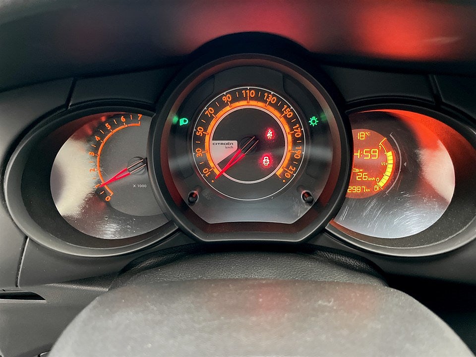 Bild på Citroën C3 1.2 82hk - LÅG SKATT, NYSERVAD