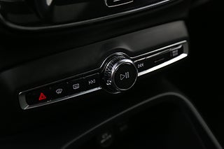 SUV Volvo XC40 28 av 32
