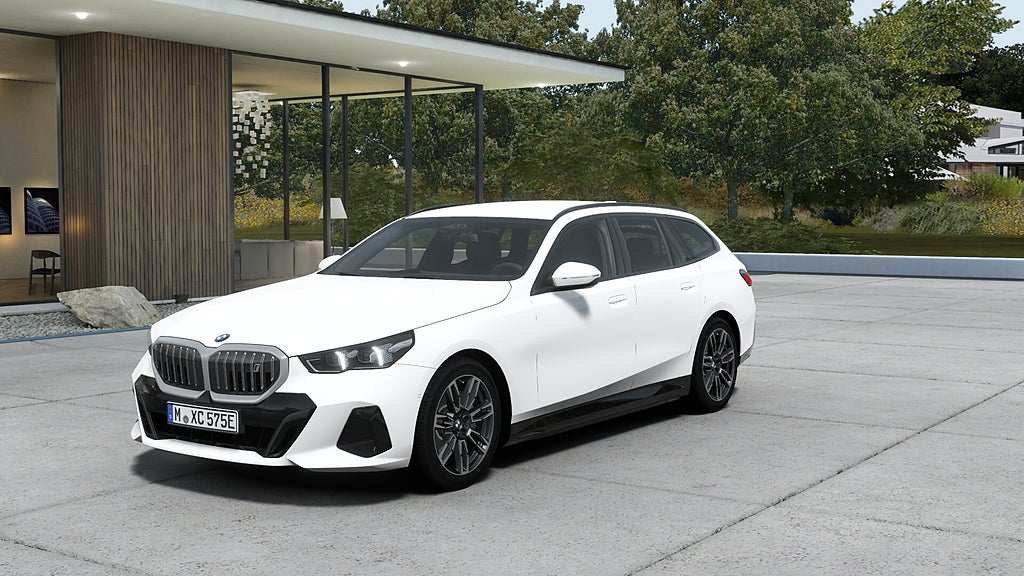 BMW i5 eDrive40 Touring M Sport Active Ed Drag DA+ HiFi