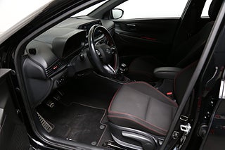 Halvkombi Hyundai i20 8 av 22