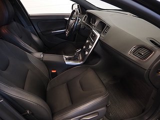 Sedan Volvo S60 Cross Country 10 av 22