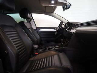 Kombi Volkswagen Passat 10 av 25