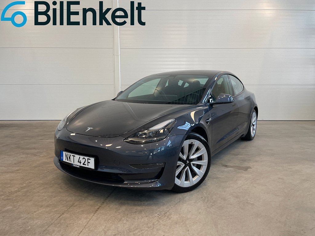 Tesla Model 3 Long Range AWD Premium Rattvärme Pano Drag 2021 440hk