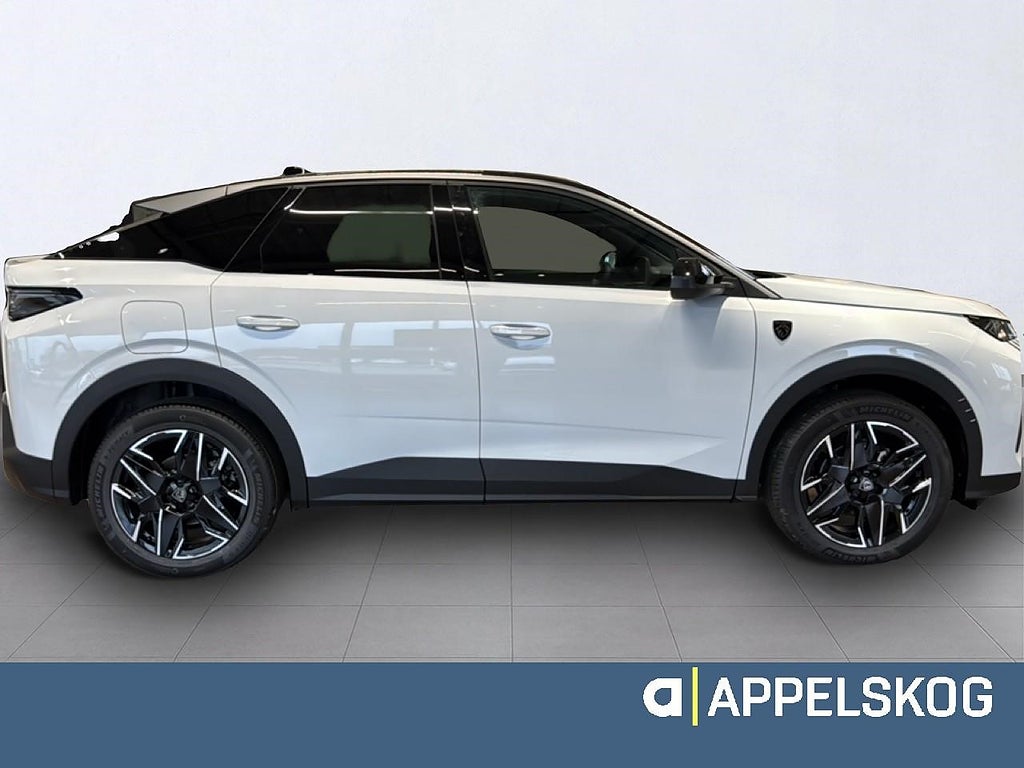 Peugeot 3008 GT Ultimate Hybrid thumbnail