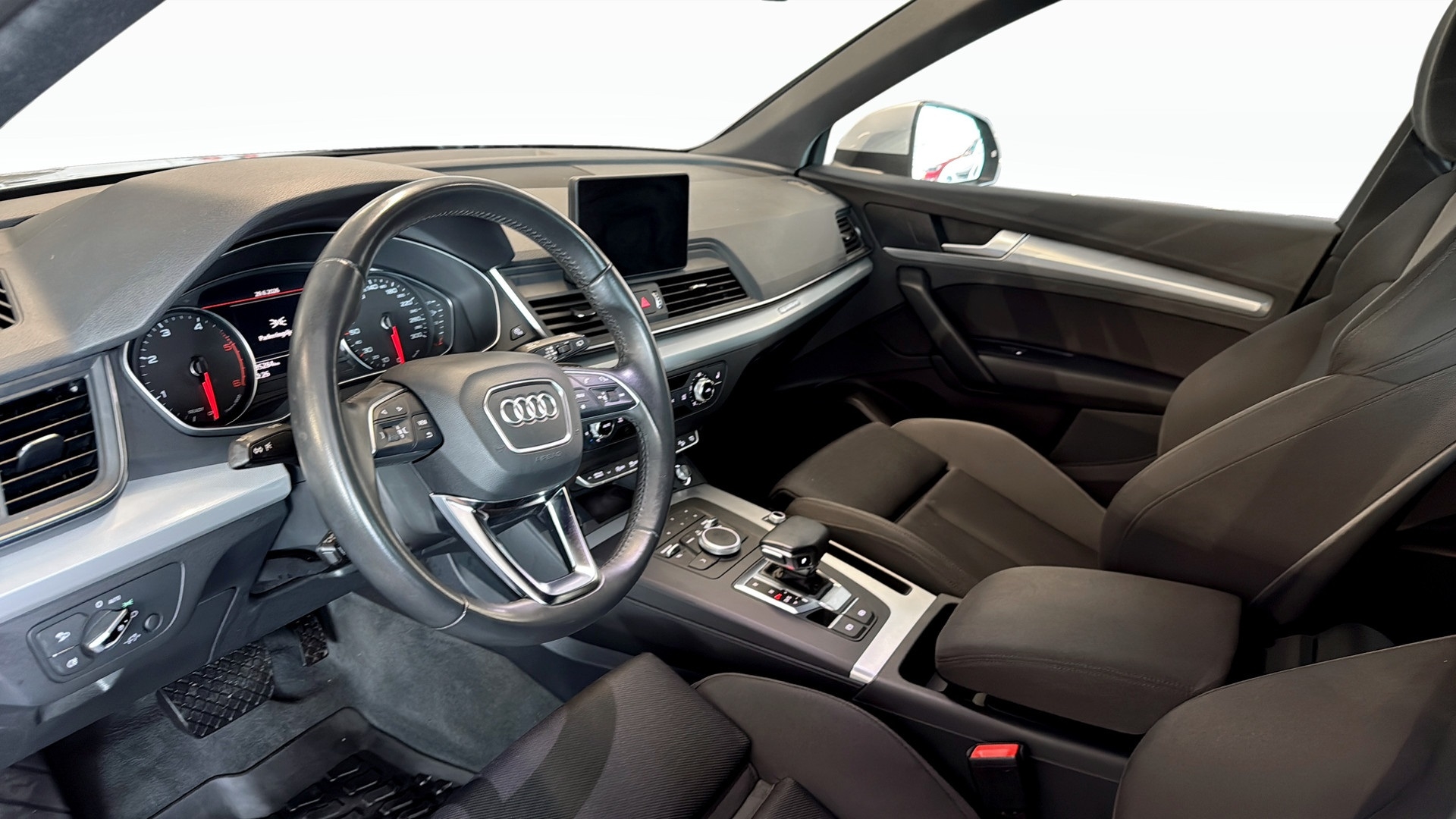 Audi Q5 TDI 190HK Quattro Automat 2018, bild 7/61