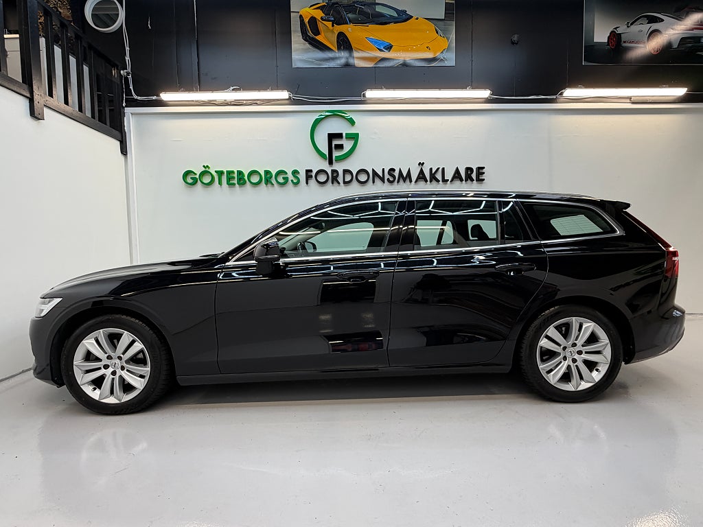 Volvo V60 D3 AWD Momentum Advanced Dragkrok Backkamera Keyless