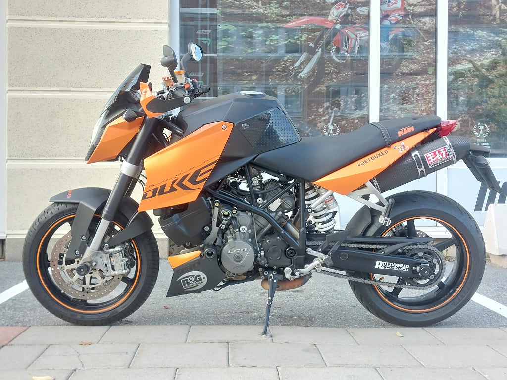 KTM Superduke 990